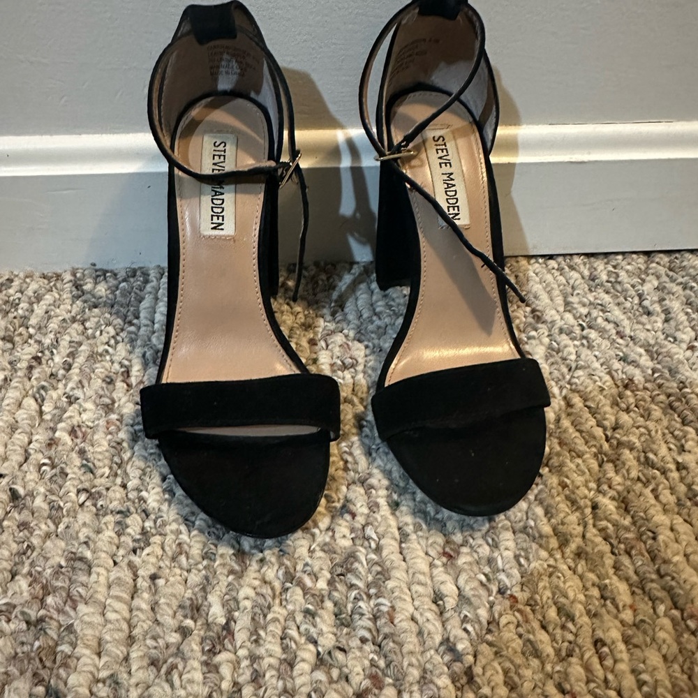 Steve Madden Black Suede Heels Size 6.5